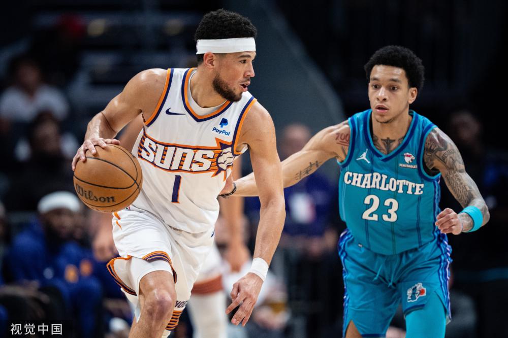 备得天独厚 备得天独厚