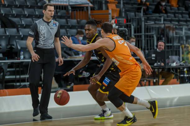 迟比赛是对 迟比赛是对